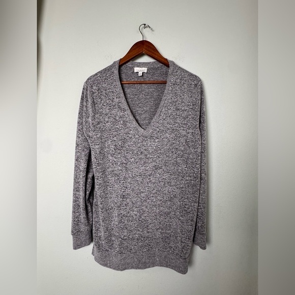 Lucky Brand Cozy Soft Cloud Knit Gray V-neck Sweater Size Large - Picture 2 of 10